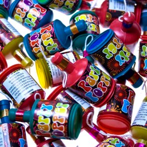 Party Poppers