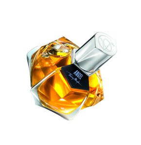 Angel, The Fragrances of Leather without background © Chic