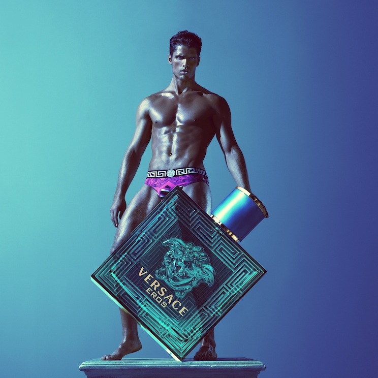 Gratuitous Man Candy...