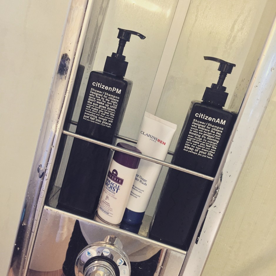 "Curious hotel shower gels. The one on the left is an aldehydic, powdery floral a la Chanel Nº22, and the one on the right is pure cut grass. Yes, I used both #Amsterdam #ScentedStories"