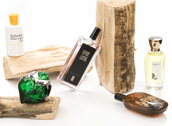 inside-our-experts-fragrance-wardrobe-woods-main-banner-visual-2